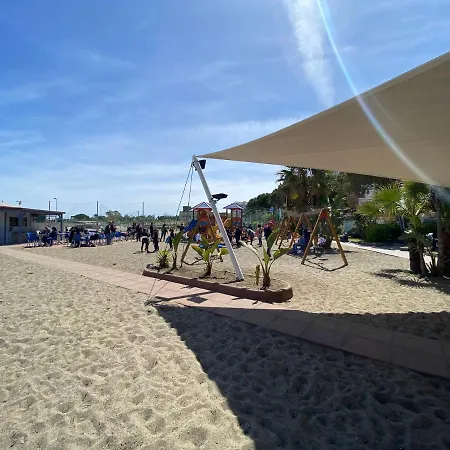 Charming With A Large Terrace Just A Few Minutes' Walk From The And The Downtawn At 15 Minutes From Taormina 公寓 *